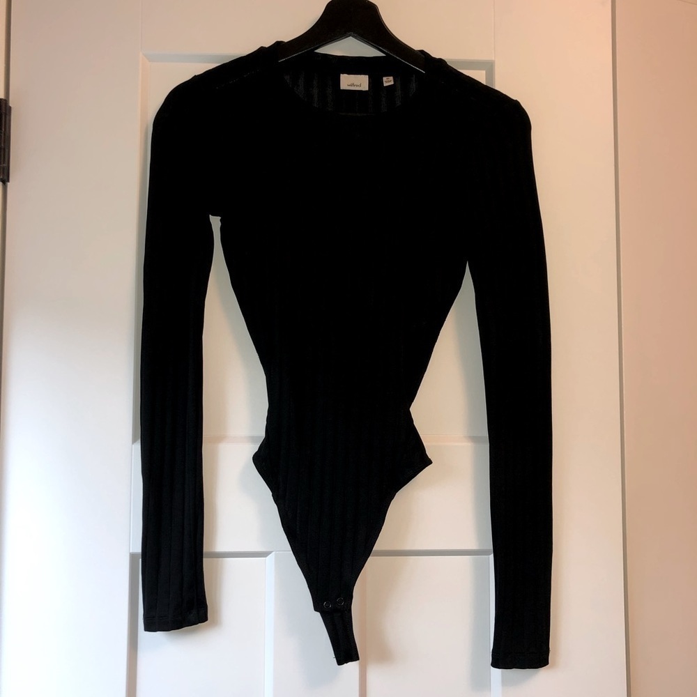 4 for $40 - Wilfred Cutout Snap Bodysuit